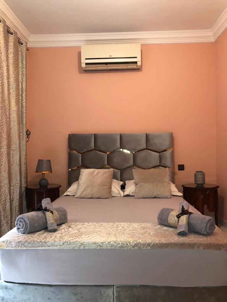 Riad Ramona Lqariya Seyaheya Marrakesh Room photo